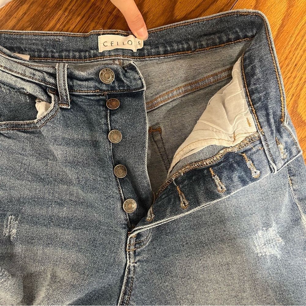 Cello Women’s High Rise Straight Leg Jeans Size 5 - Picture 5 of 10